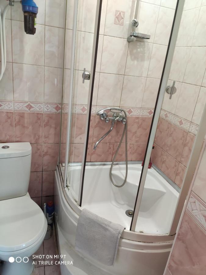 Cozy Flat In Latvian Style Apartment Riga Bagian luar foto