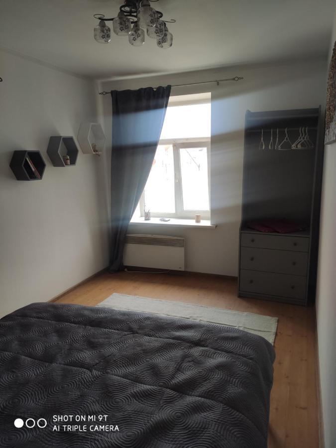 Cozy Flat In Latvian Style Apartment Riga Bagian luar foto